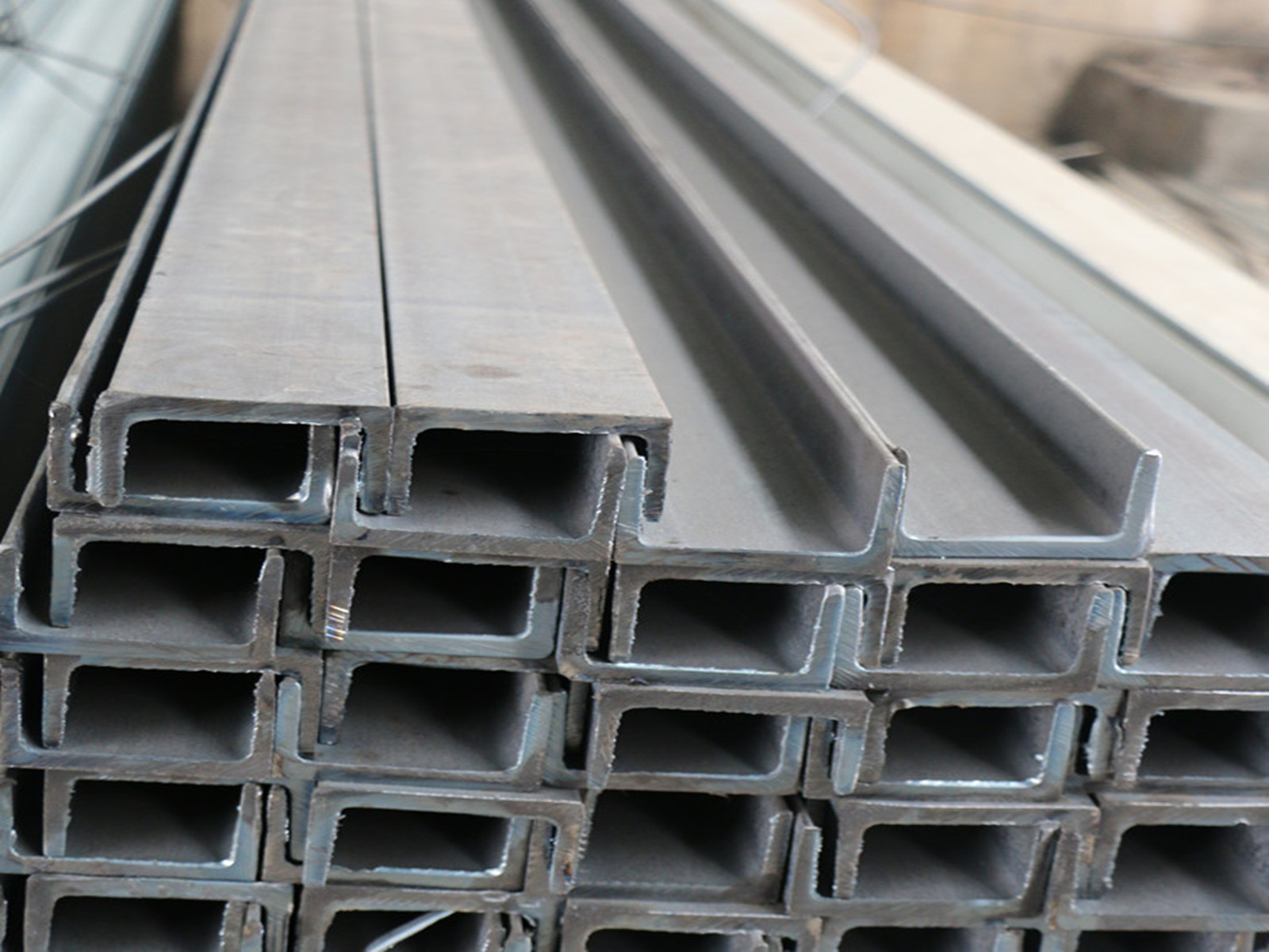 SS400 MS Hot Rolled Carbon CHANNEL Steel
